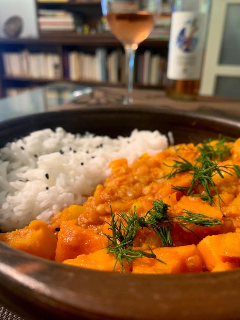 domowe curry wegetariańskie z dyni z ryżem